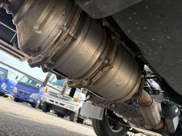 いすゞ エルフ TRG-NMR85ANの写真29