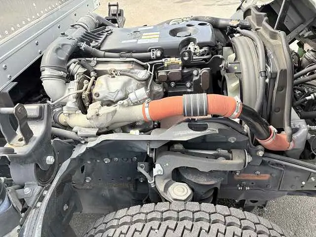 いすゞ エルフ TRG-NMR85ANの写真40