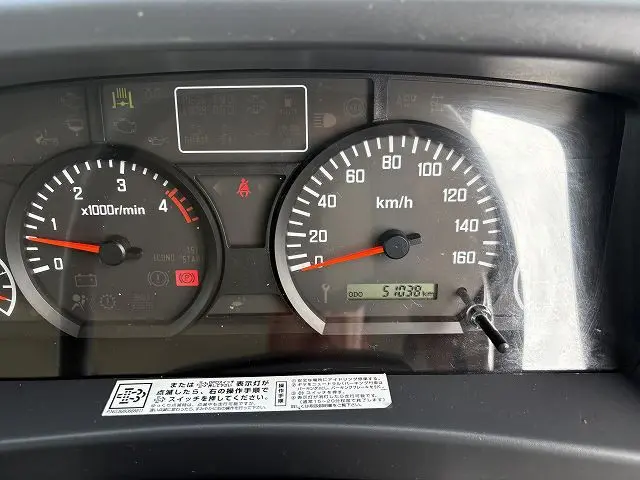 いすゞ エルフ TRG-NMR85ANの写真46