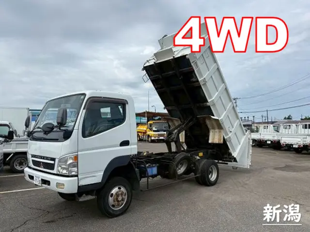 三菱 キャンター KK-FG83EE(4WD)の写真1