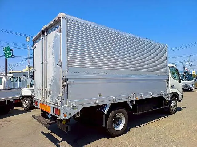 トヨタ ダイナ PB-XZU413の写真3