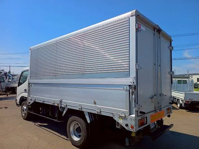 トヨタ ダイナ PB-XZU413の写真4