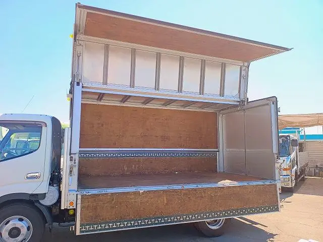 トヨタ ダイナ PB-XZU413の写真18