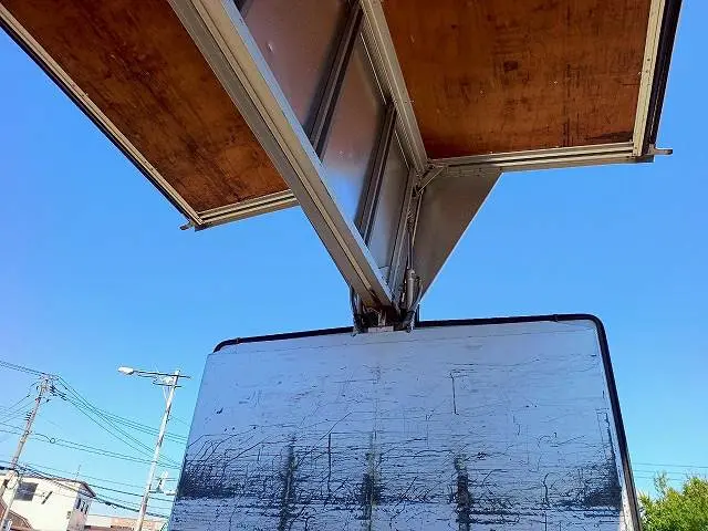 トヨタ ダイナ PB-XZU413の写真22