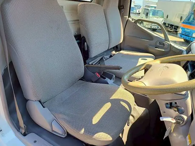 トヨタ ダイナ PB-XZU413の写真45