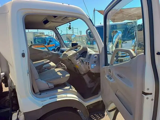 トヨタ ダイナ PB-XZU413の写真50