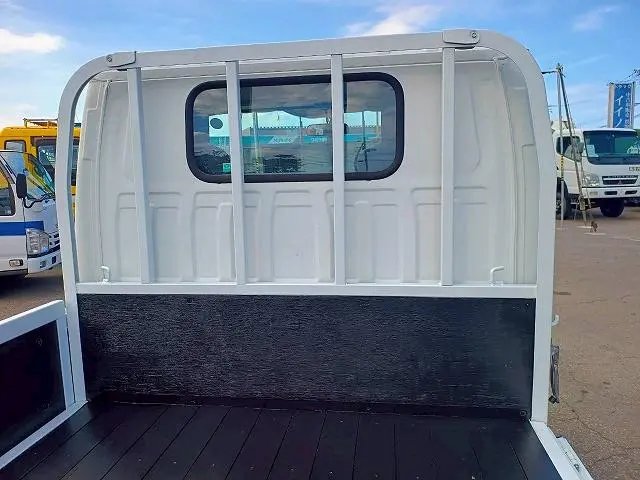 いすゞ エルフ TKG-NJS85A(4WD)の写真9