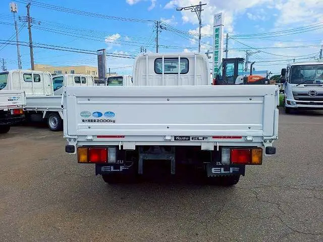 いすゞ エルフ TKG-NJS85A(4WD)の写真10