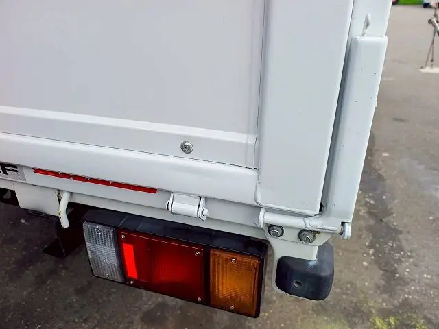 いすゞ エルフ TKG-NJS85A(4WD)の写真11