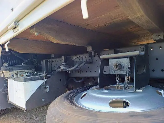 いすゞ エルフ TKG-NJS85A(4WD)の写真14