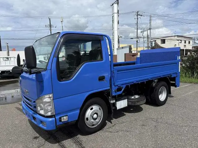 いすゞ エルフ TRG-NKR85Aの写真1