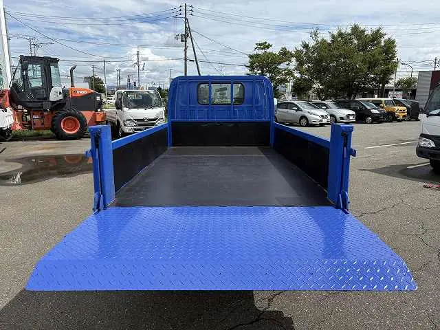 いすゞ エルフ TRG-NKR85Aの写真6