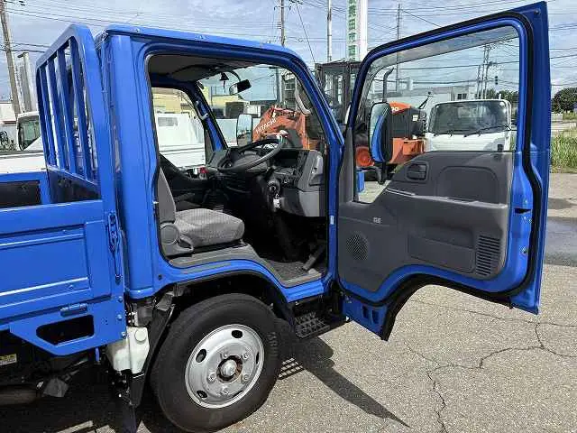 いすゞ エルフ TRG-NKR85Aの写真50