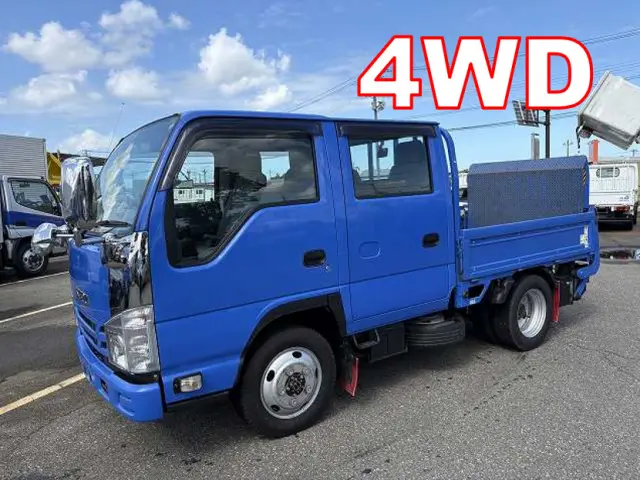 いすゞ エルフ TRG-NHS85A(4WD)の写真1
