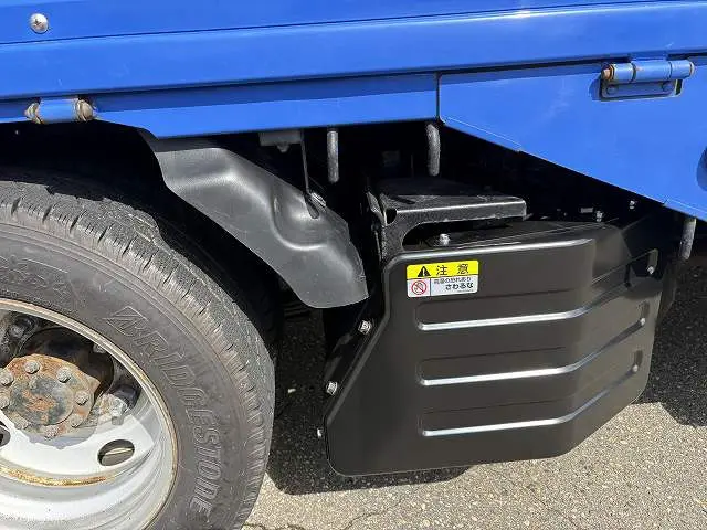 いすゞ エルフ TRG-NHS85A(4WD)の写真20