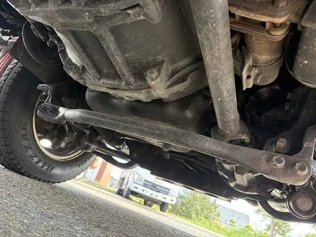 いすゞ エルフ TRG-NHS85A(4WD)の写真25