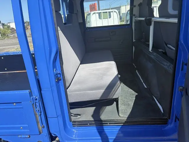 いすゞ エルフ TRG-NHS85A(4WD)の写真41