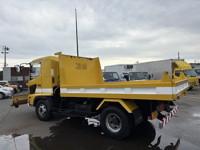 日野 レンジャー ADG-FX7JDWA(4WD)の写真4