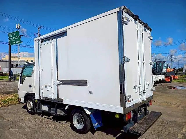 いすゞ エルフ TPG-NJR85ANの写真4