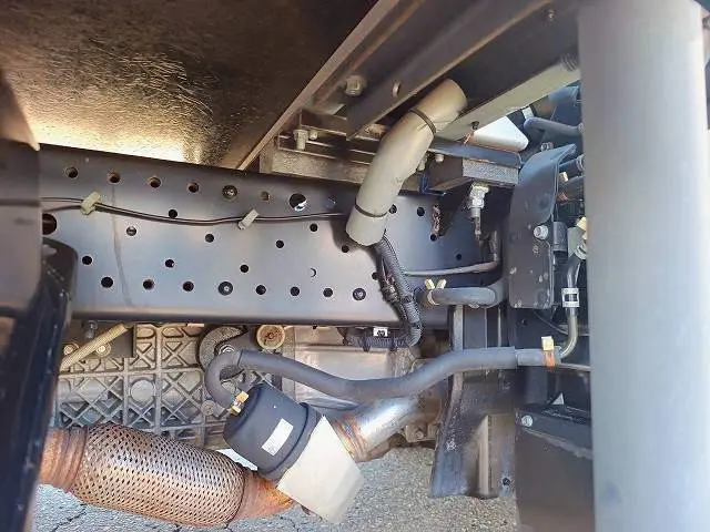 いすゞ エルフ TPG-NJR85ANの写真32