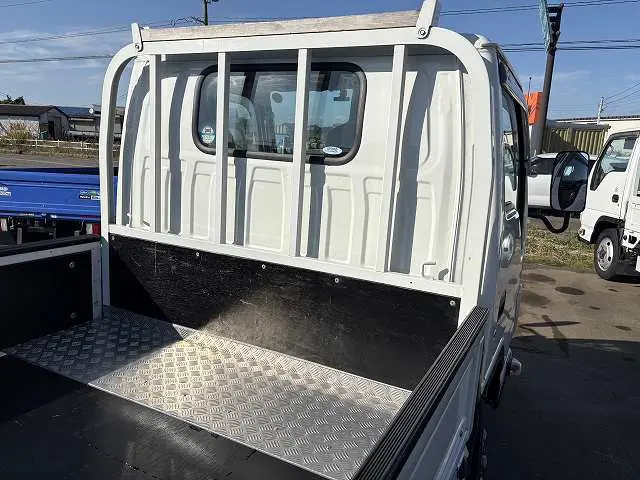 マツダ タイタン 2RG-LKS88A(4WD)の写真7