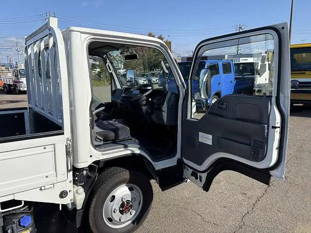 マツダ タイタン 2RG-LKS88A(4WD)の写真50