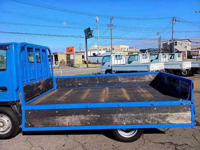 いすゞ エルフ TRG-NJR85Aの写真7