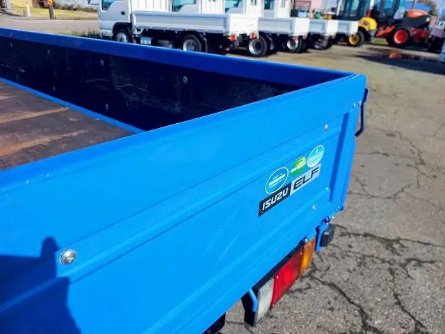 いすゞ エルフ TRG-NJR85Aの写真12