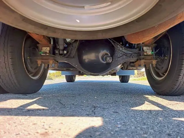 いすゞ エルフ TRG-NJR85Aの写真21