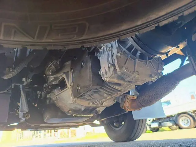 いすゞ エルフ TRG-NJR85Aの写真24