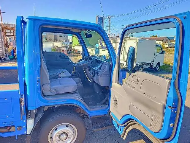 いすゞ エルフ TRG-NJR85Aの写真50