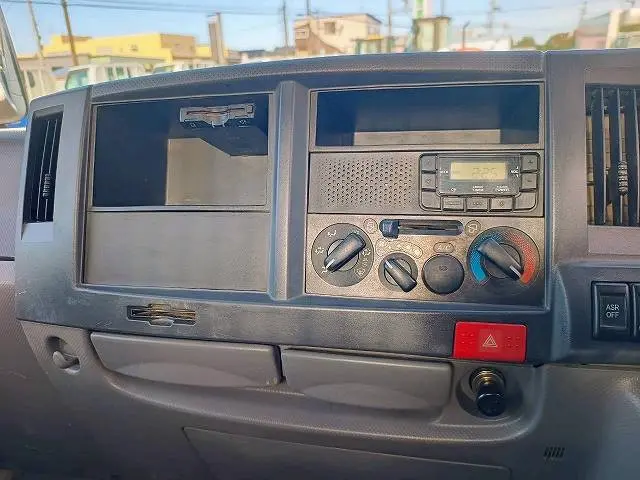 いすゞ エルフ TPG-NKR85ADの写真43