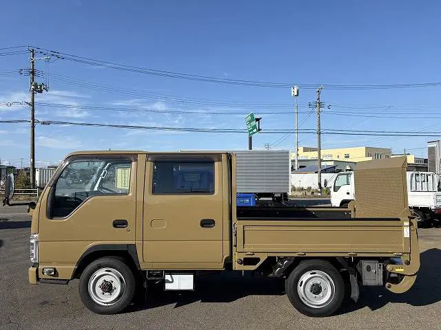 いすゞ エルフ TRG-NHS85A(4WD)の写真5