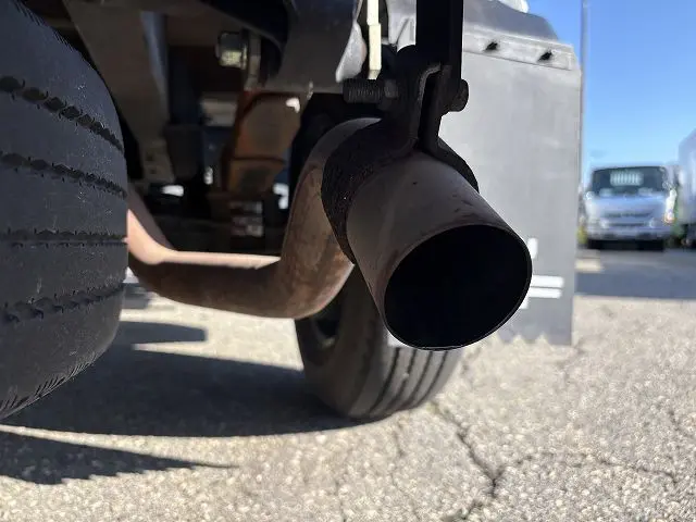 いすゞ エルフ TRG-NHS85A(4WD)の写真20