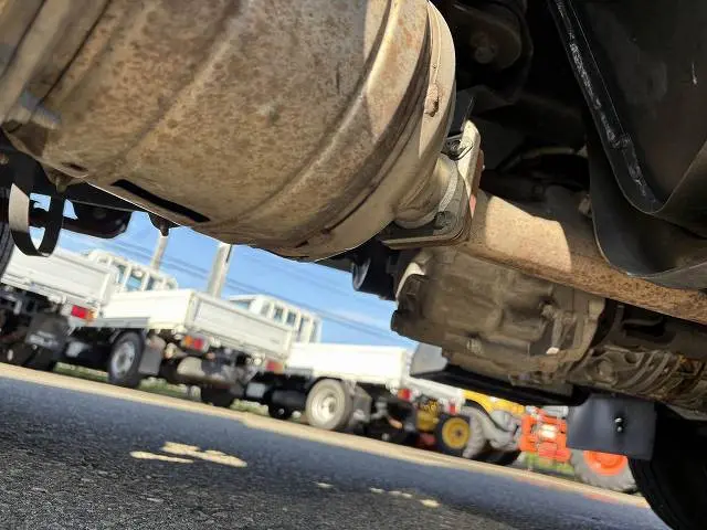 いすゞ エルフ TRG-NHS85A(4WD)の写真27