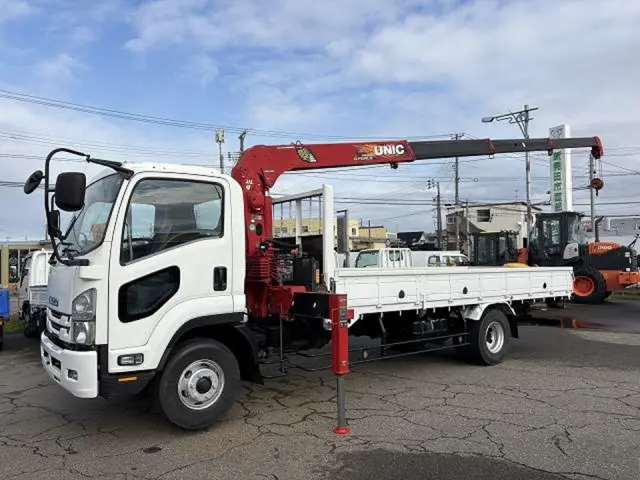いすゞ フォワード TKG-FRR90S1の写真1