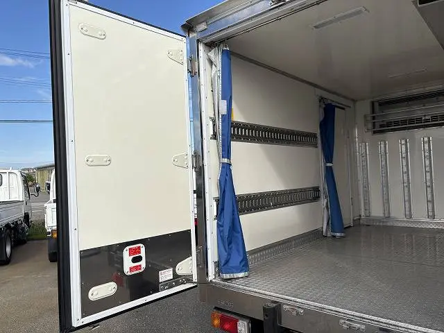 トヨタ ダイナ 2RG-XZC605の写真9