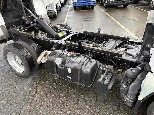 いすゞ エルフ TKG-NJR85ADの写真15