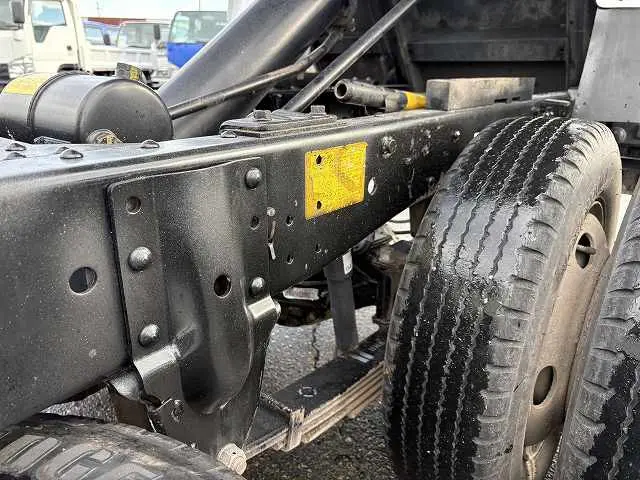 いすゞ エルフ TKG-NJR85ADの写真16