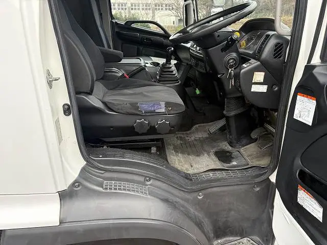 日野 レンジャー QKG-FE7JLAGの写真47