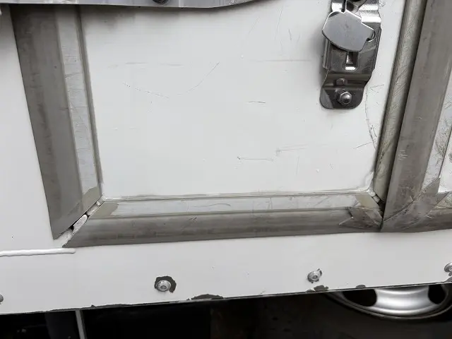 日野 デュトロ TKG-XZC600Mの写真6