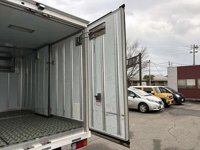 日野 デュトロ TKG-XZC600Mの写真14