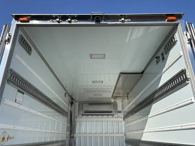 いすゞ エルフ 2RG-NPR88ANの写真12