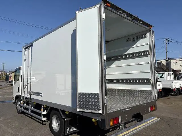 いすゞ エルフ 2RG-NPR88ANの写真16