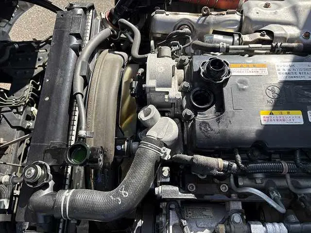 いすゞ エルフ 2RG-NPR88ANの写真35