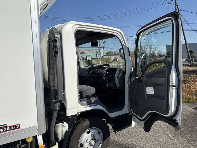 いすゞ エルフ 2RG-NPR88ANの写真50