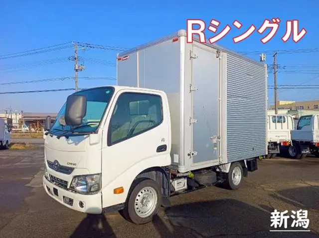 トヨタ ダイナ QDF-KDY231の写真1