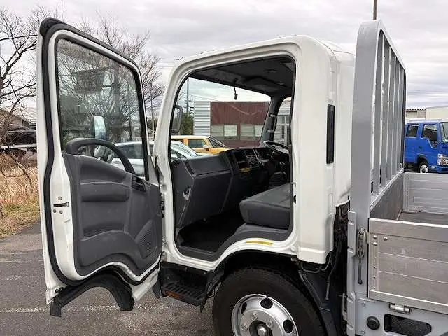 いすゞ エルフ SKG-NPR85YNの写真49