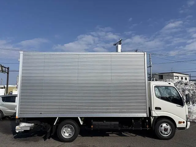 日野 デュトロ TKG-XZU695M(4WD)の写真6