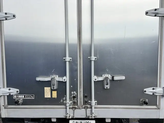 日野 デュトロ TKG-XZU695M(4WD)の写真8